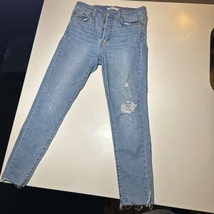 Levi’s wedgie skinny jeans